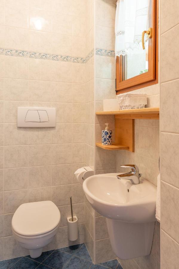 Haus Bellutti Apartment แตร์เมโน ภายนอก รูปภาพ